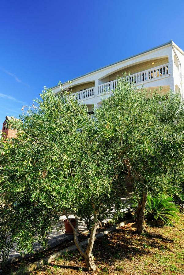 Apartment Villa Bralo Трогир Экстерьер фото